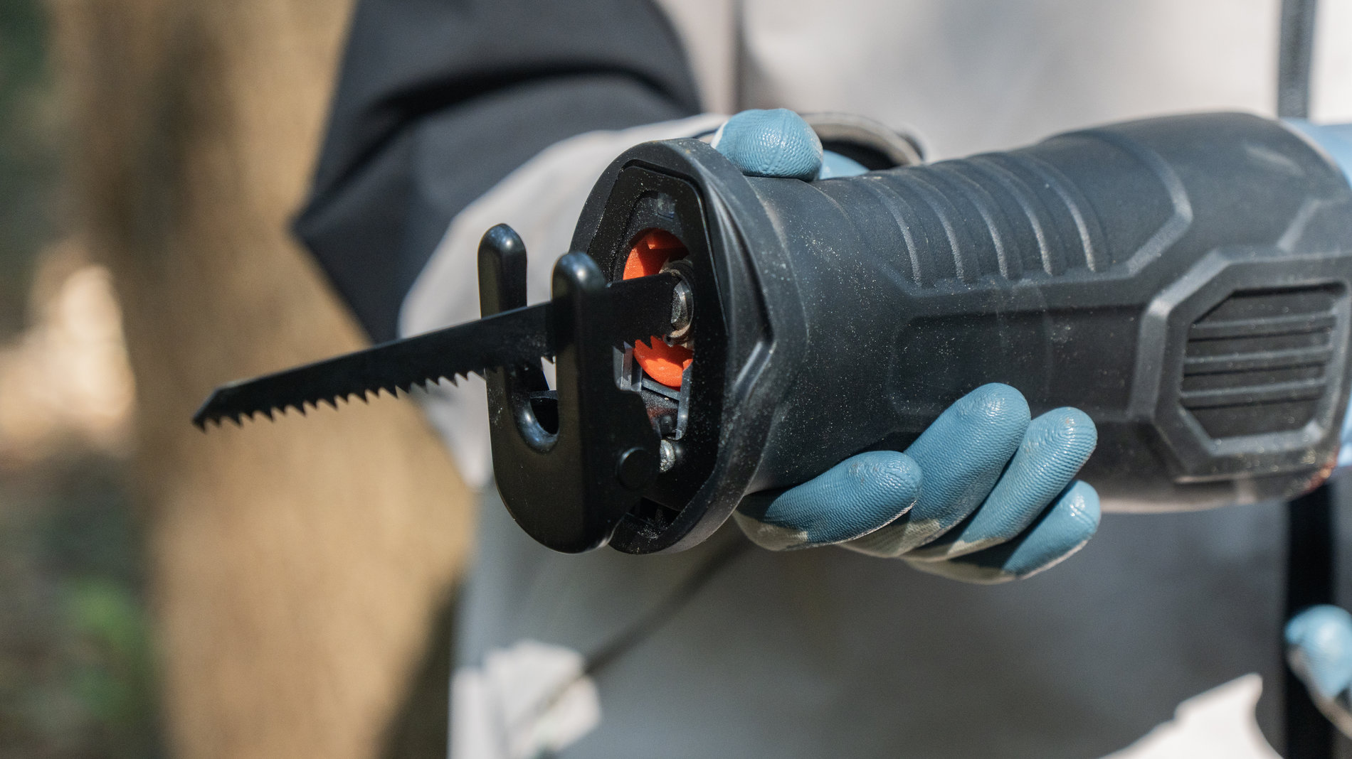 Сабельная пила, бесщ.мотор, с 1 АКБ, 1 ЗУ X2 20В