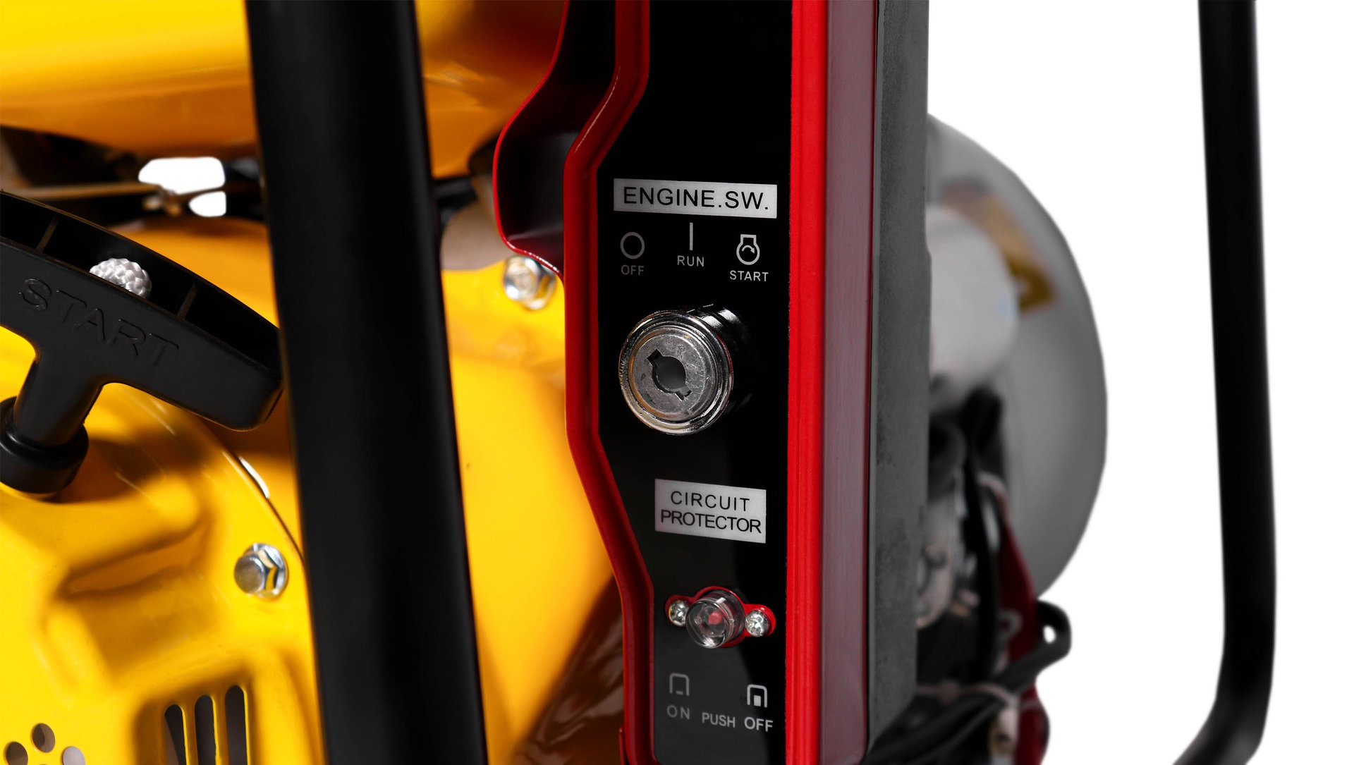 Мотопомпа CHAMPION GP100E (PRO, 4 1800л/мин 6/30 9лс 6,5л 50,1кг эл.стартер, колеса) (GP100E)