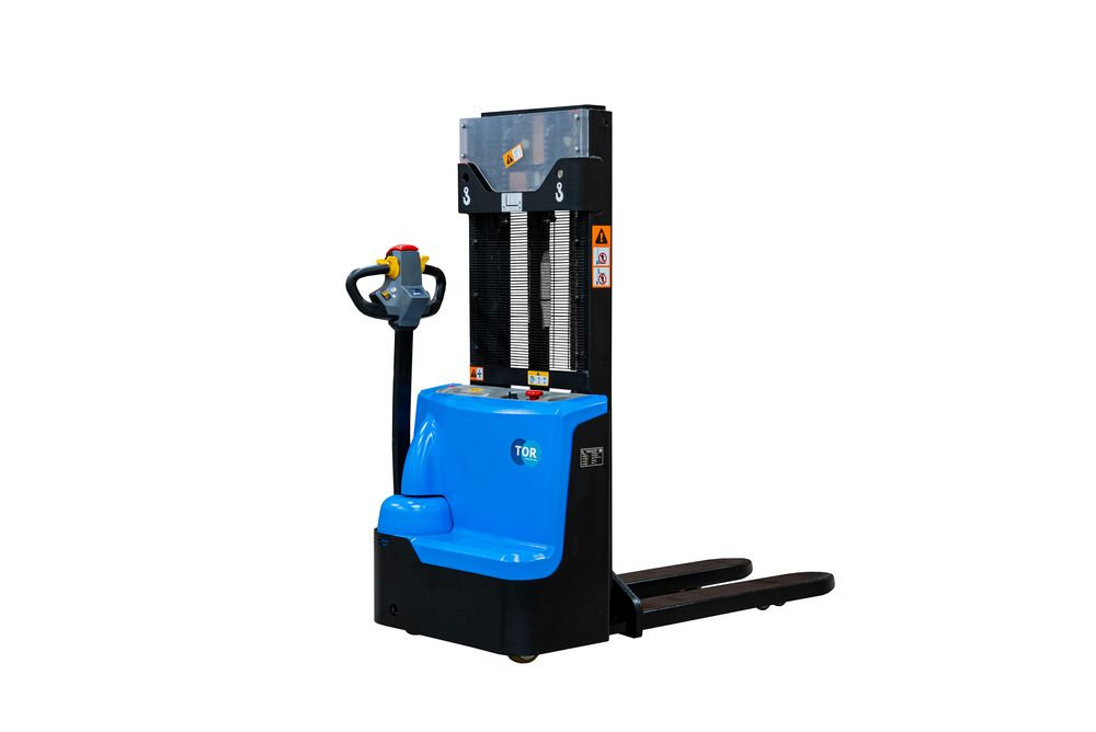 Штабелер самоходный 1,5 т 2,5 м TOR WS15H-2500SC PRO Li-ion 24/60 В/Ач контр. скорости подъема (1048089)