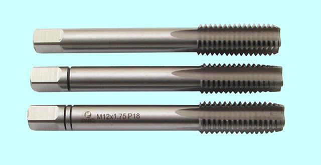 Метчик М10,0 (1,5) м/р.Р18 комплект из 3-х шт. CNIC