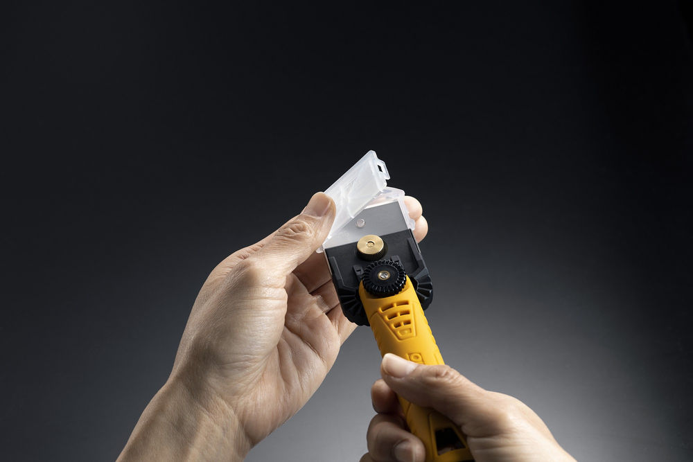 Нож-скребок для реза кожи Hobby Craft Models OLFA OL-BTC-1/DX