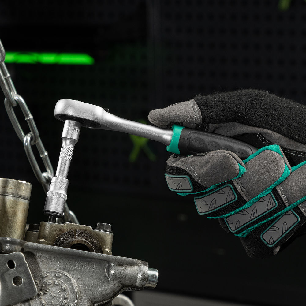 Набор инструментов, 1/4, CrV, пластиковый кейс 29 предметов Stels