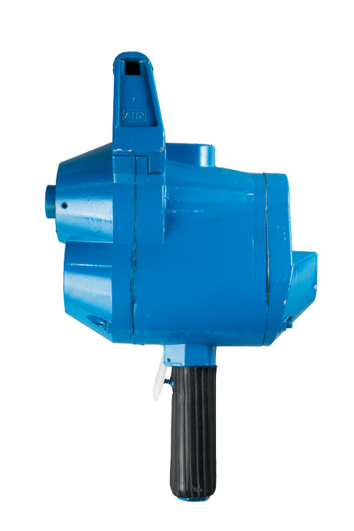 Пневматическая сверлильная машина ИП-1016