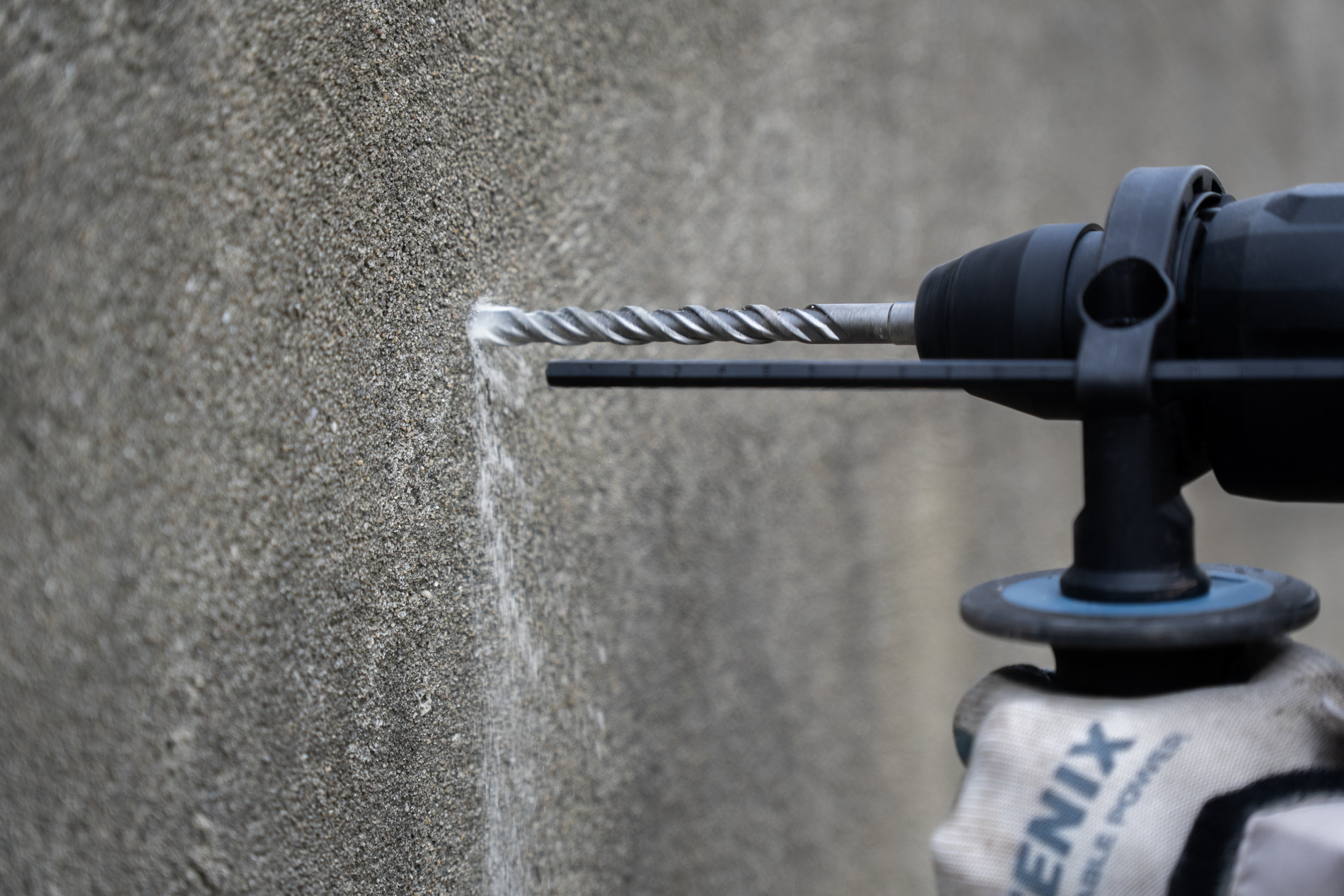 Перфоратор SDS-plus, 1.2Дж, 17 мм, без АКБ и ЗУ X2 20В