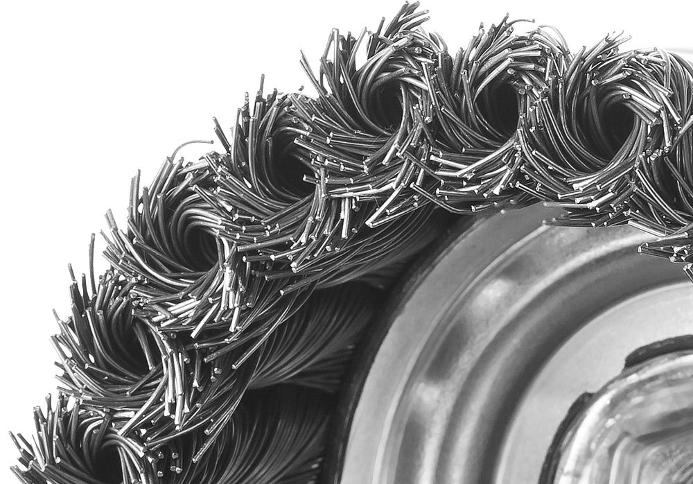 Щетка-крацовка чашечная для УШМ 65 мм, стальная проволока 0.8 мм ЗУБР Профессионал 35277-065_z02