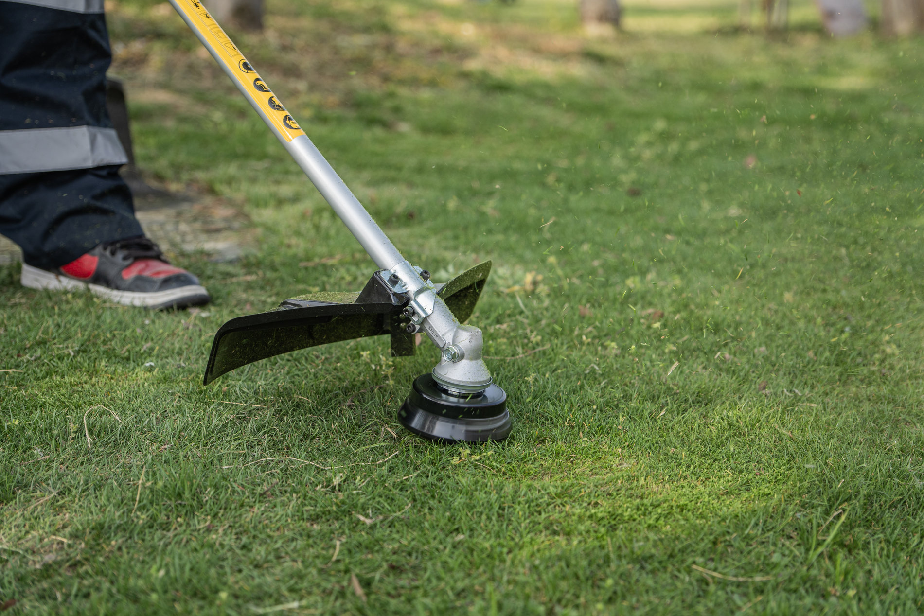 Триммер бензиновый, 25,4 см3, 0,85кВт