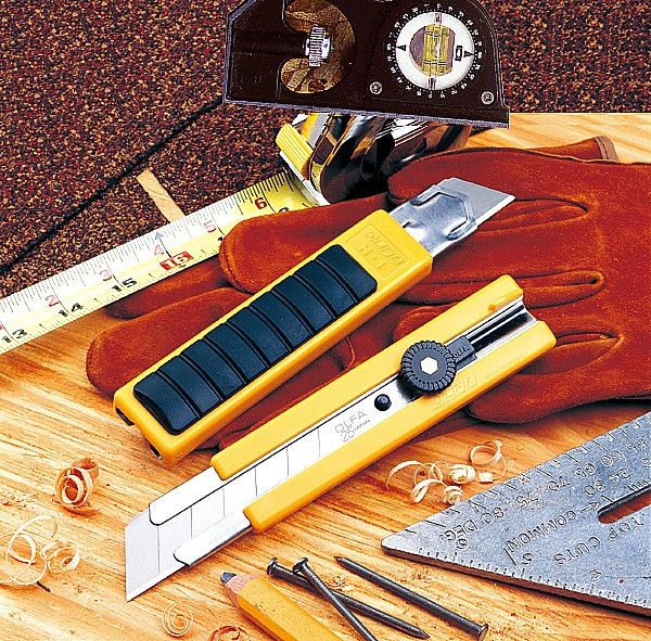 Нож с выдвижным лезвием 25 мм OLFA OL-H-1