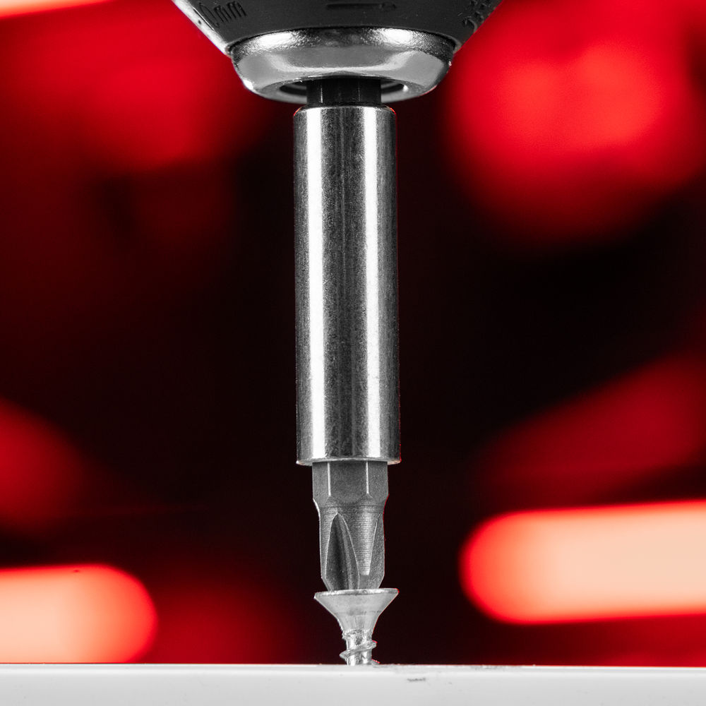 Набор бит, магнитный адаптер для бит, сталь 45Х, 7 предметов, пластиковый кейс Matrix (11392)