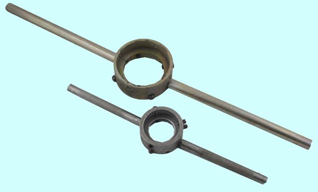 Плашкодержатель d 45/55мм (М16-М24, G1/2- G3/4) двухстор. покрытие цинк