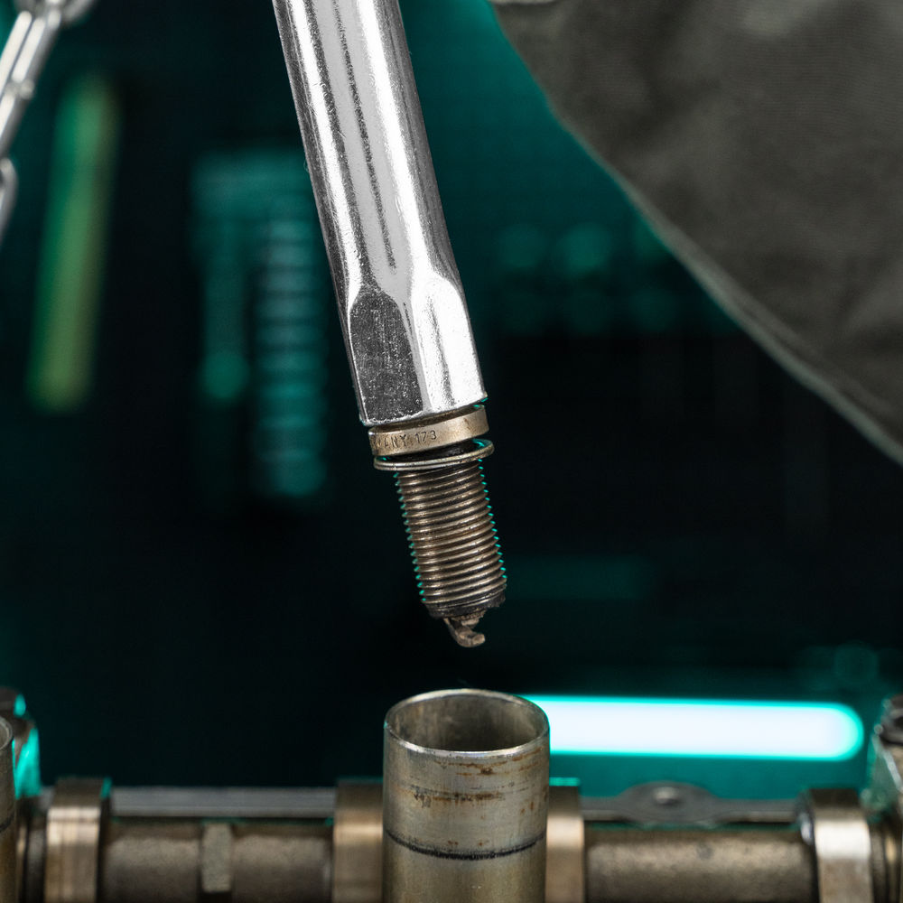 Ключ свечной трубчатый 16х280 мм Stels