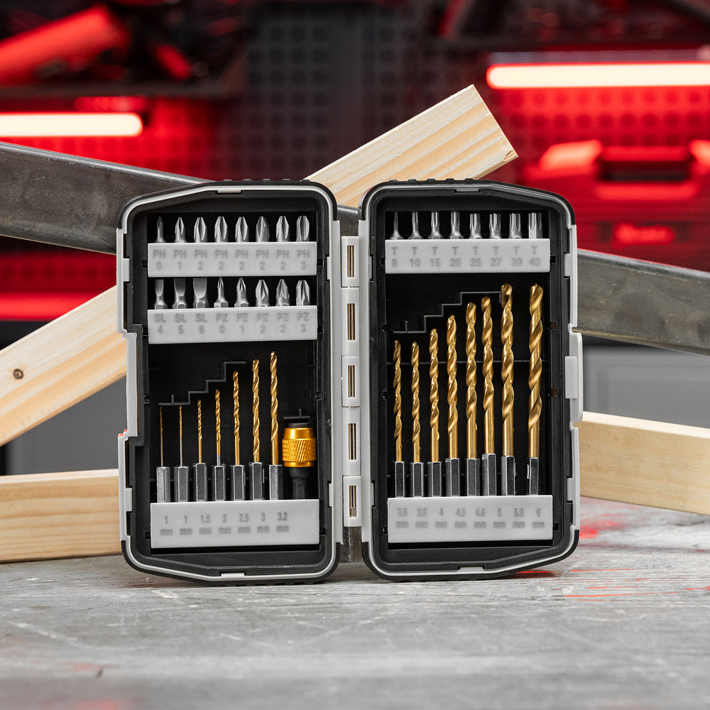 Набор бит и сверл, магнитный адаптер, CrV, пластиковый кейс, 40 шт. Matrix (11322)