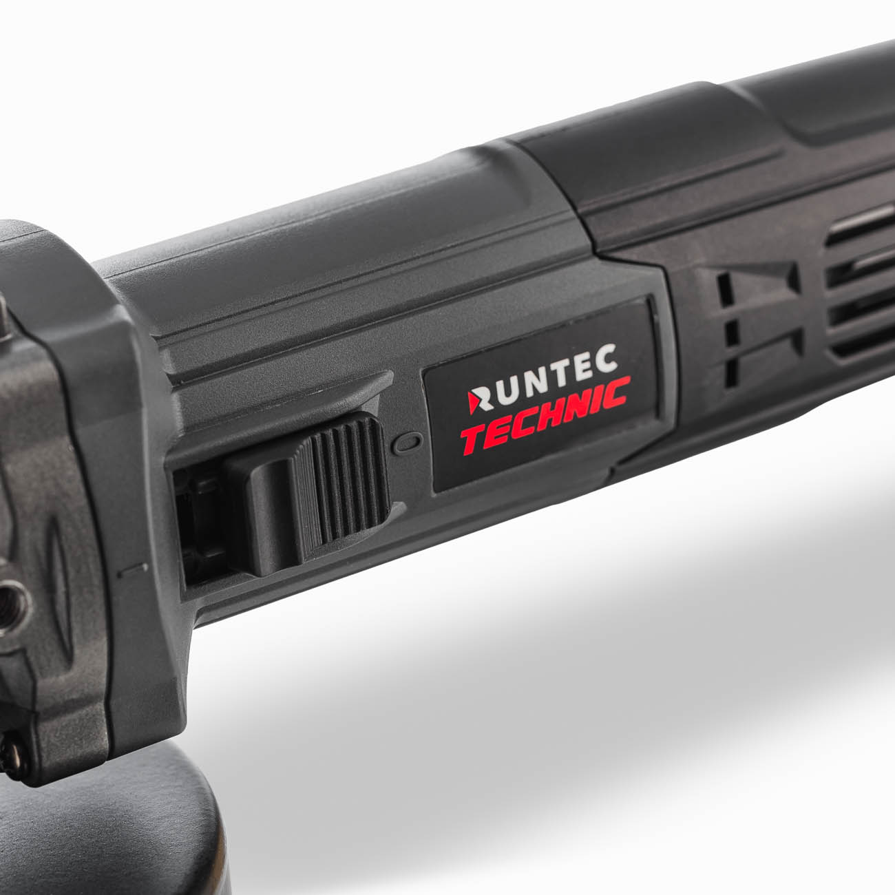 Шлифмашина угловая TECHNIC 125 мм, 220В, 900Вт RUNTEC RT-ADC900T
