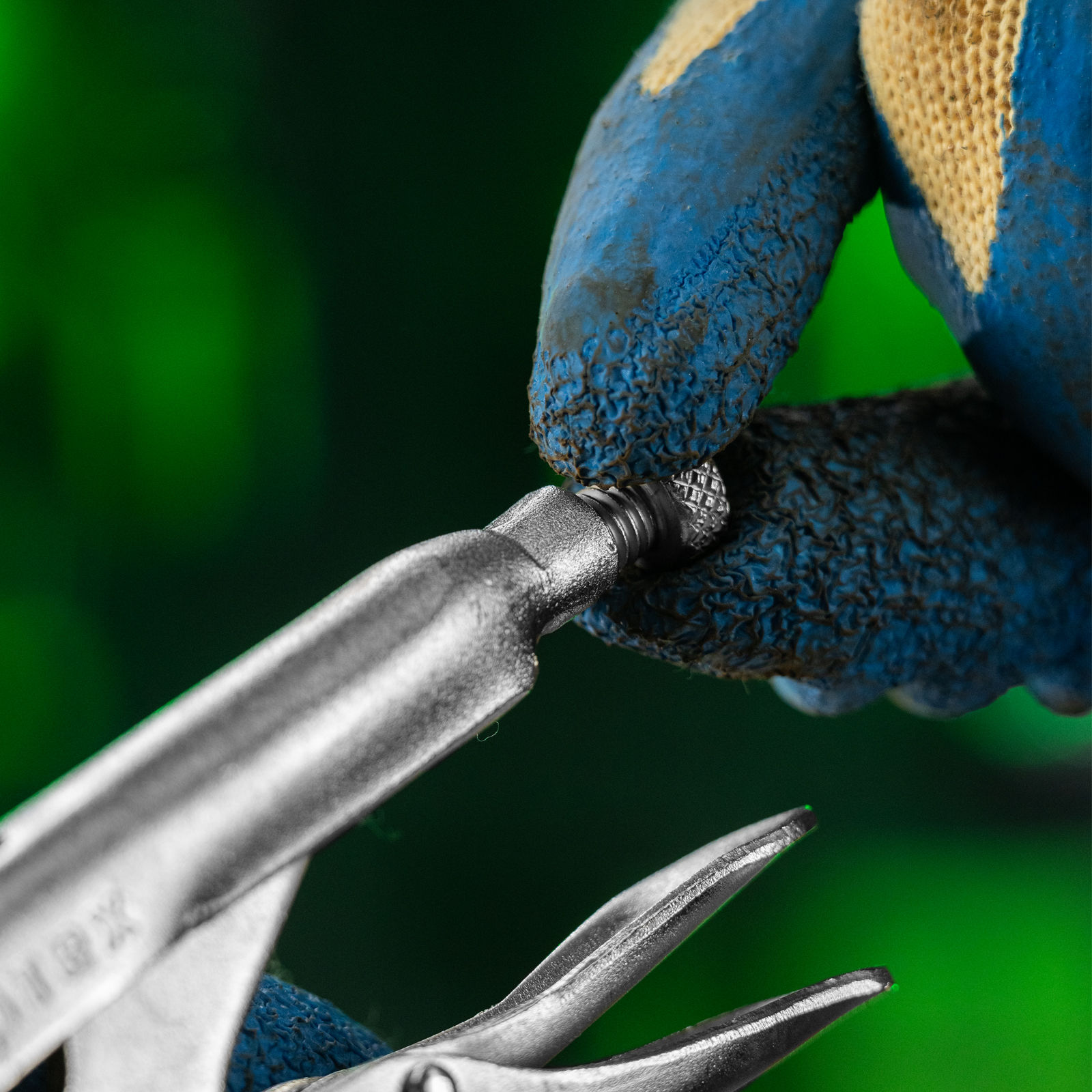 Зажим ручной, двойной, точечная фиксация, 225 мм Сибртех (18429)