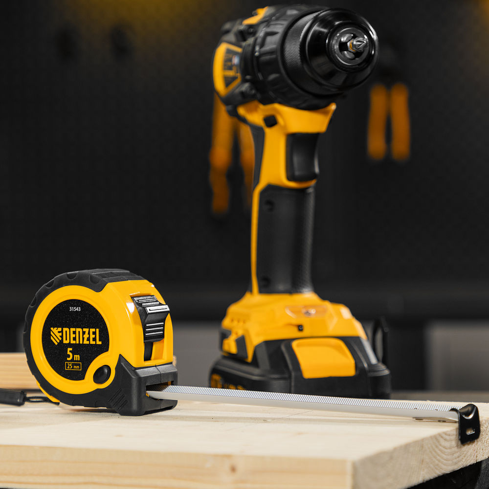 Рулетка 5м х 25мм, двухкомп. корпус, кнопка-пауза Denzel