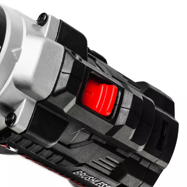 Дрель-шуруповерт ударная аккумуляторная RUNTEC TECHNIC 13 мм 20В 2*4Ач 100Нм RUNTEC RT-ID100T