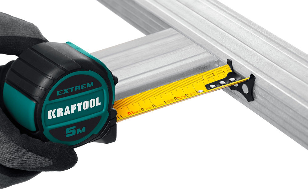 Рулетка 5 м х 32 мм со сверх широким полотном Extrem KRAFTOOL 34127-5