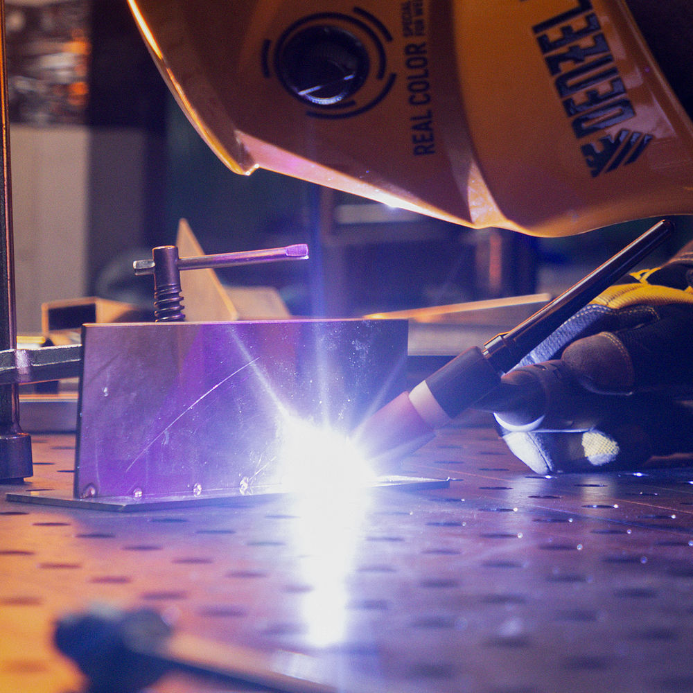 Аппарат инвертор. аргонодуговой сварки ITIG-200 DС Pulse Cold Weld, 200 А, ПВ 60% Denzel (94329)