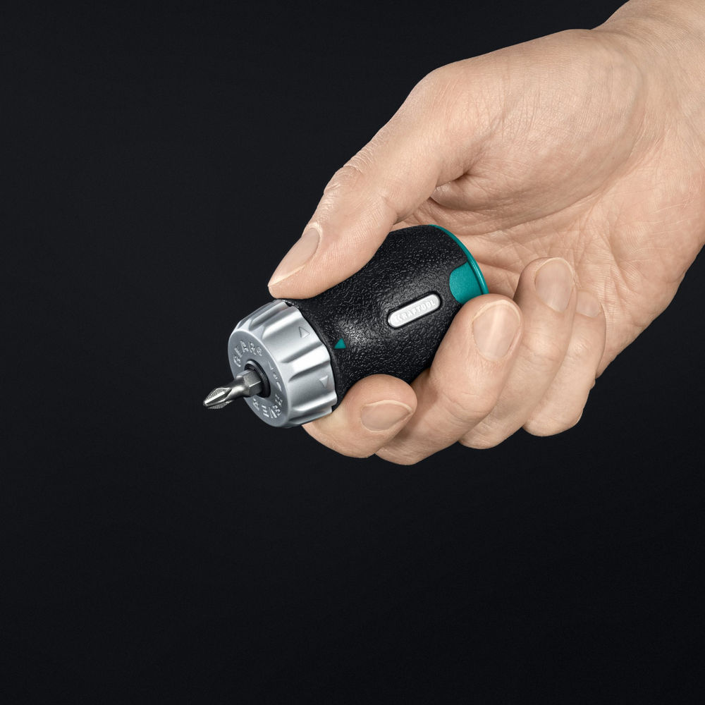 Набор: реверсивная отвертка с битами 6 шт EXTREM Kompakt KRAFTOOL 25877