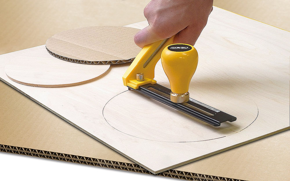 Циркульный нож с сегментированным лезвием 18х100х0.5 мм OLFA OL-CMP-2