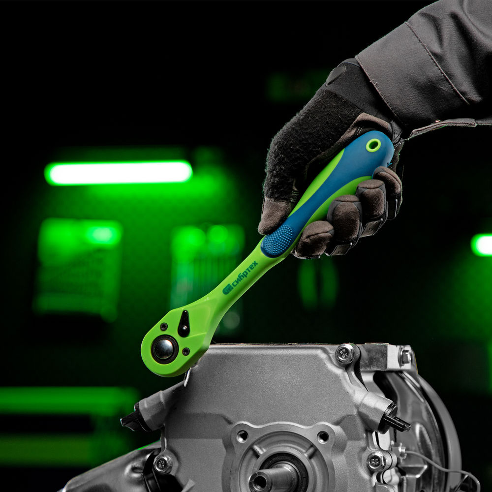 Ключ-трещотка 1/2, CrV, 72 зуба, с быстрым сбросом Сибртех