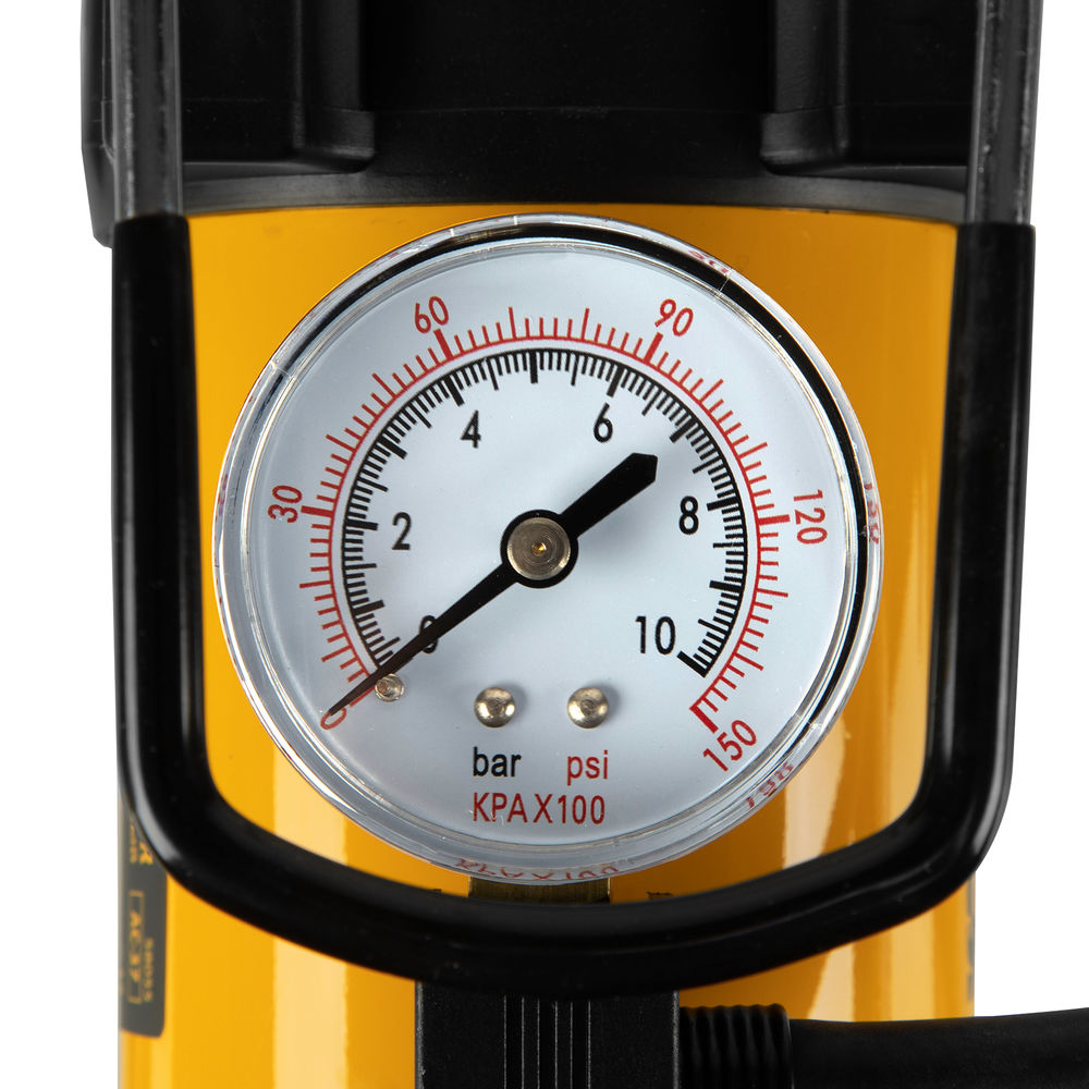 Компрессор автомобильный AC-37, 12 В, 7 атм, 37 л/мин, автомобильный предохранитель Denzel (58055)