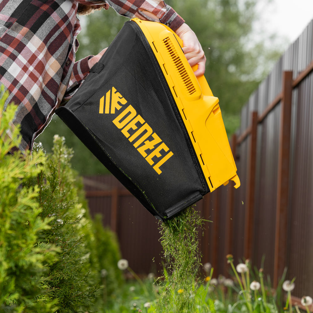 Газонокосилка бензиновая GLD-460SP, 146 куб.см, ширина 46 см, привод 7 уровней, травосборник 50 л Denzel (58803)