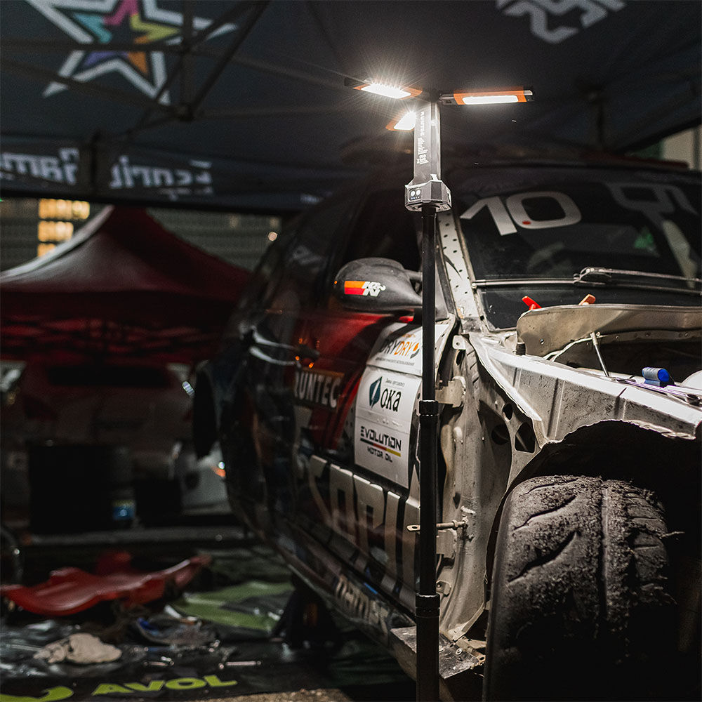 Светильник переносной аккумуляторный RUNTEC RT-AT301