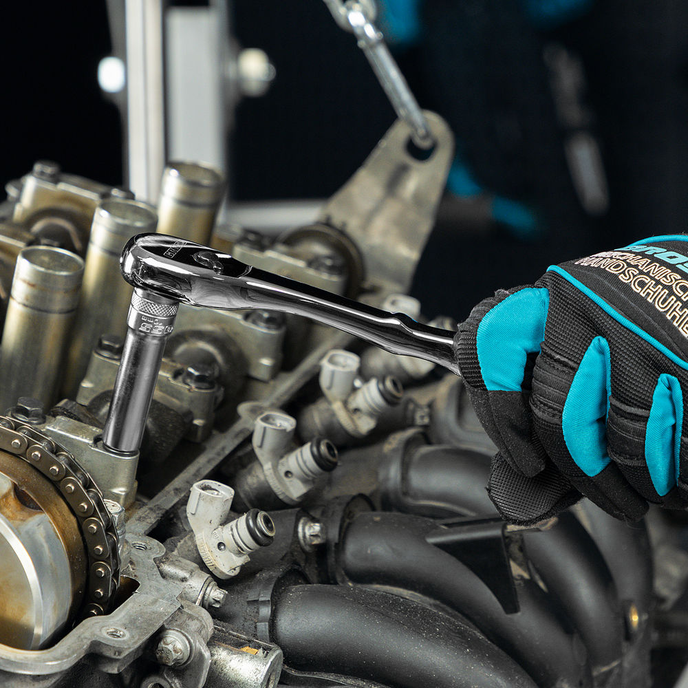 Ключ-трещотка 3/8, CrV, 90 зубьев, усиленный, хром Gross