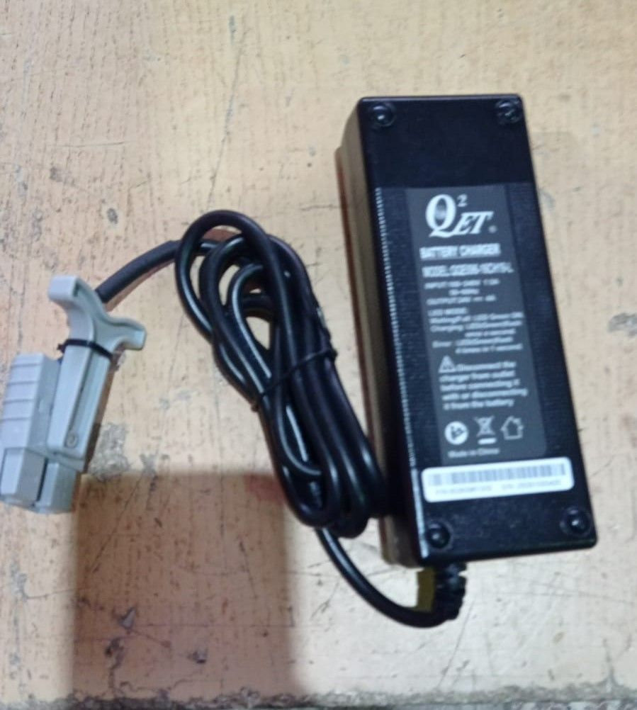 Зарядное устройство для тележек PPT15-2 24V/4А РОССИЯ (Charger) (1021553)