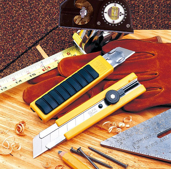 Нож 25 мм, в комплекте с лезвиями EXCEL BLACK 5 шт OLFA OL-H-1BB/5BB