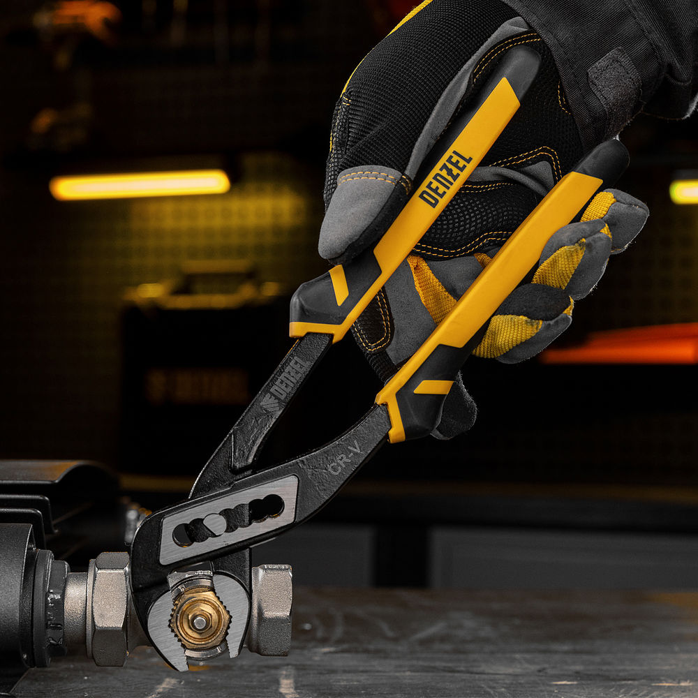 Набор инструментов, 1/2, 1/4, 3/8, CrV, S2, пластиковый кейс, 144 предмета Denzel