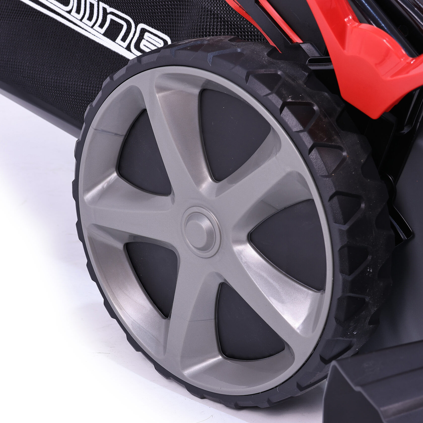 Газонокосилка бензиновая (бензокосилка) EVOline LMG 51 CVE TURN