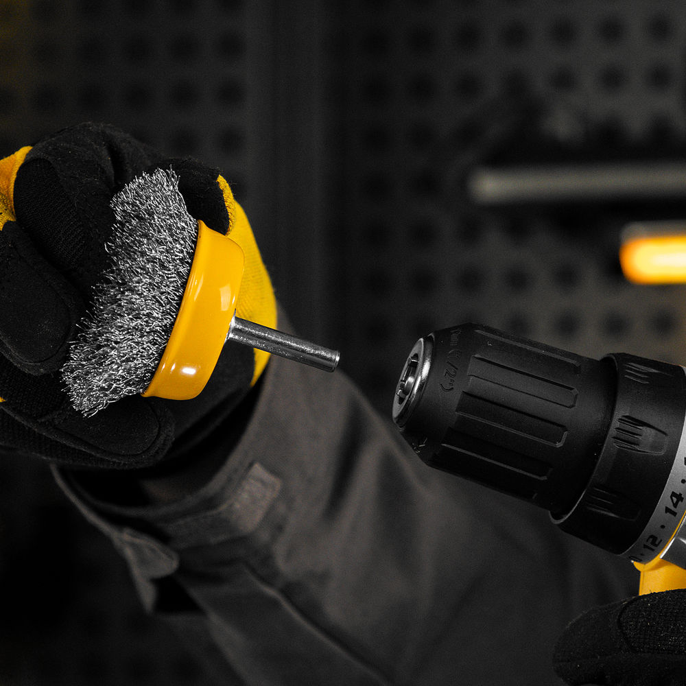 Щетка для дрели, 65 мм, Чашка, со шпилькой , нержавеющая витая проволока Denzel (744613)