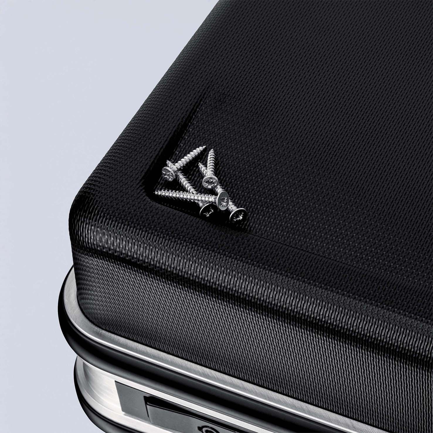 Чемодан инструментальный, пустой Basic KN-002105LE