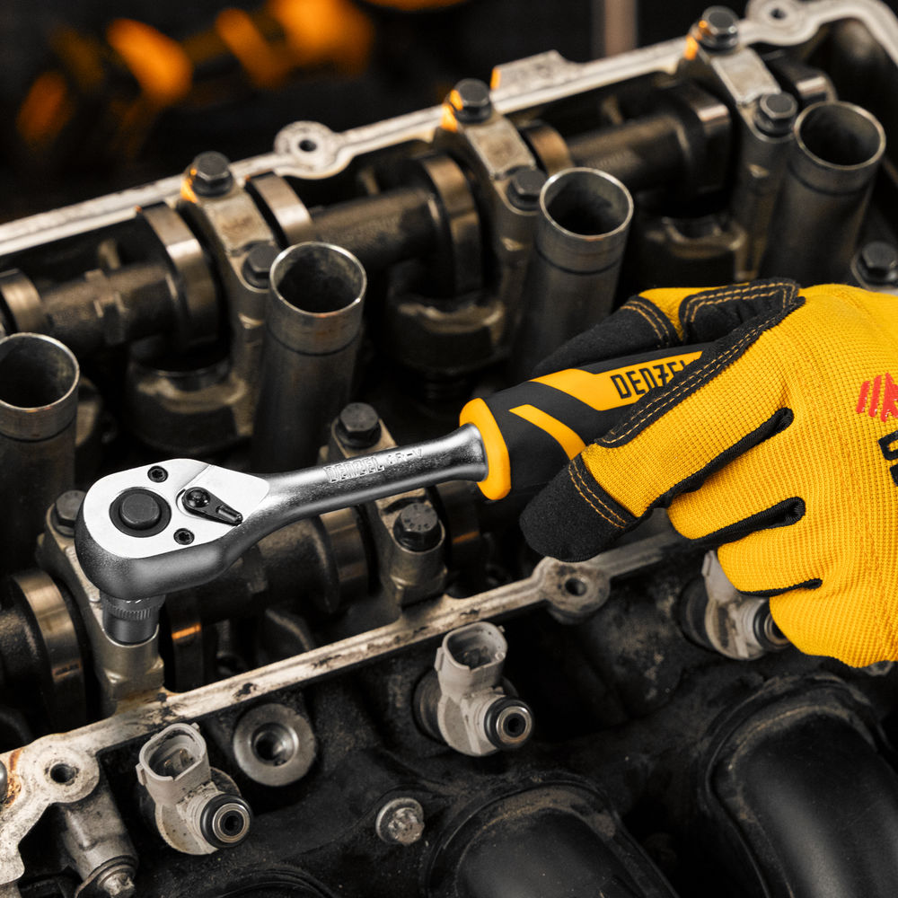 Ключ-трещотка 3/8, 90 зубьев, с быстрым сбросом, CrV Denzel