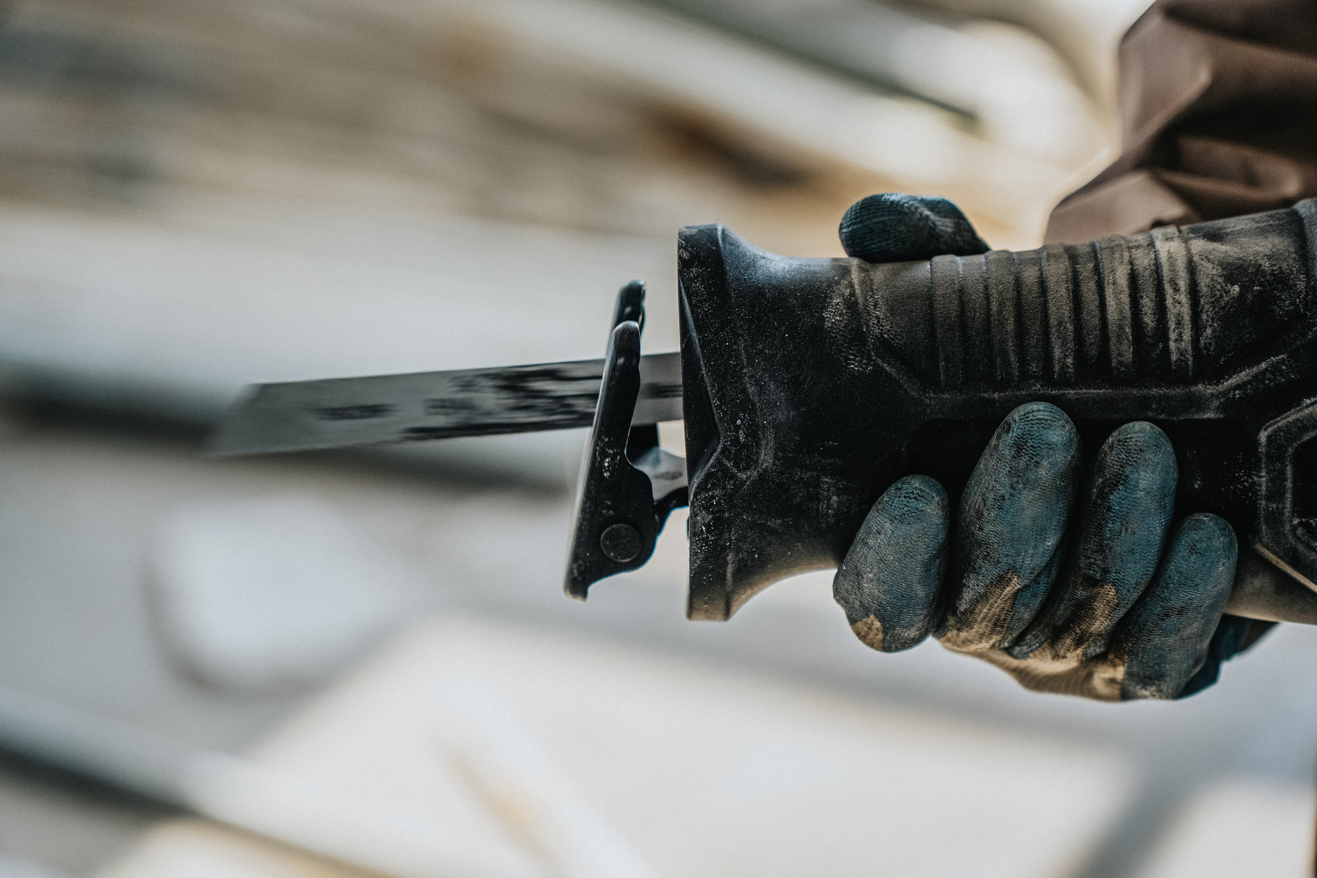 Сабельная пила, бесщ.мотор, с 1 АКБ, 1 ЗУ X2 20В