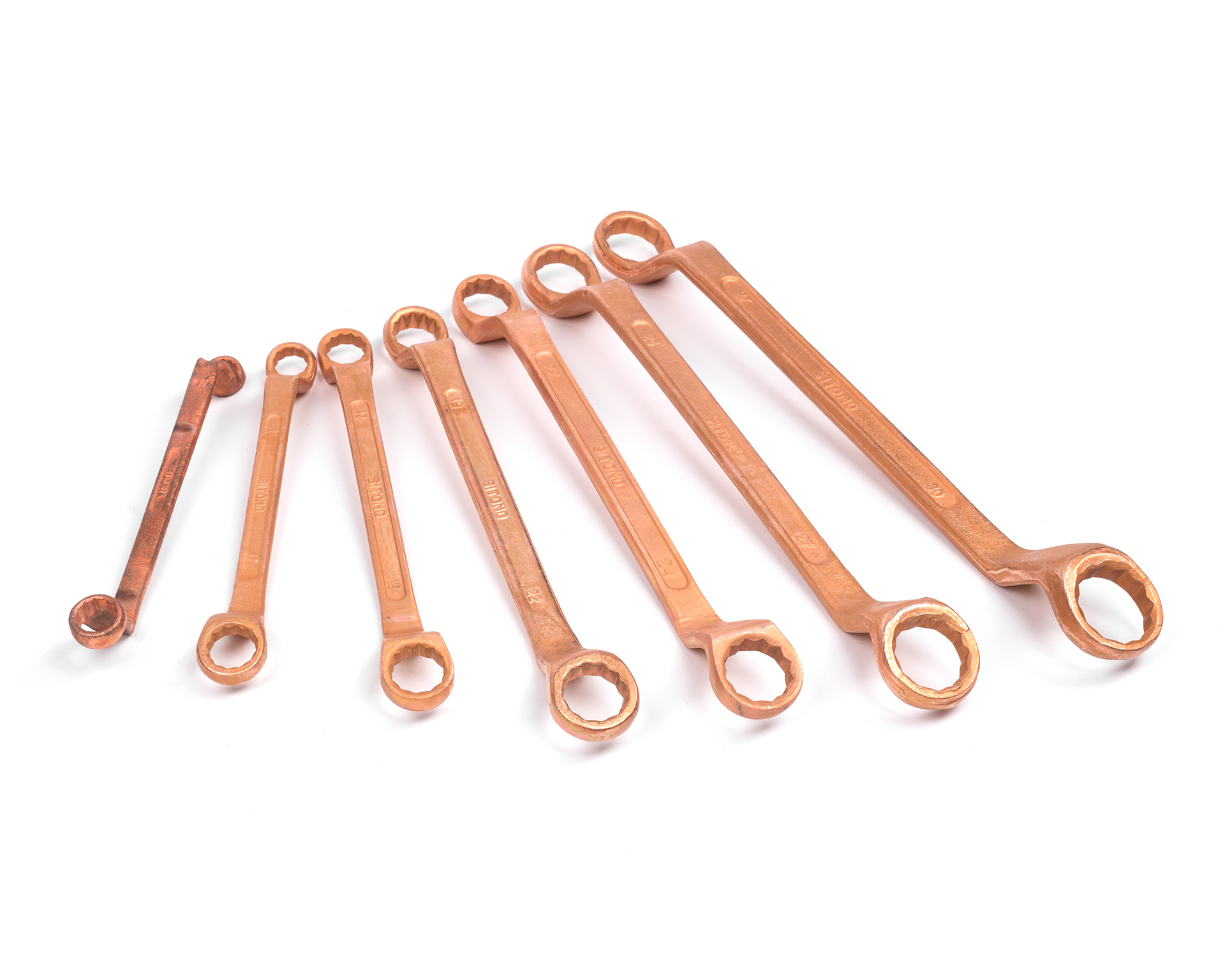 Набор инструмента (33 предмета) омеднение