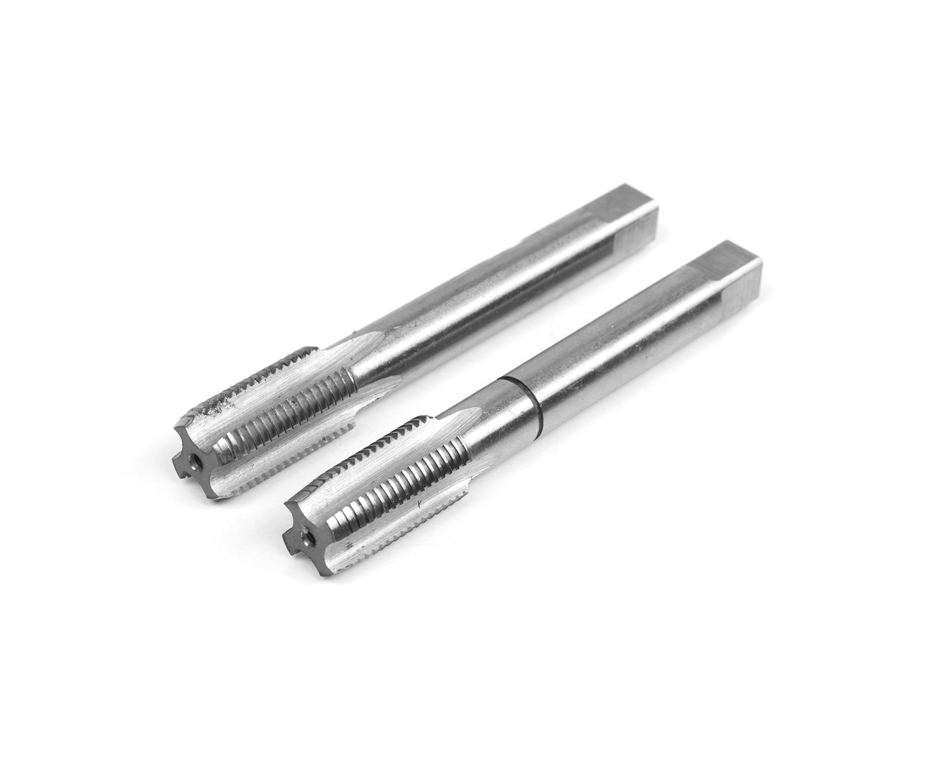 Метчик машинно-ручной комплектный М15 х 2 из 2-х шт. Р6М5 HORTZ