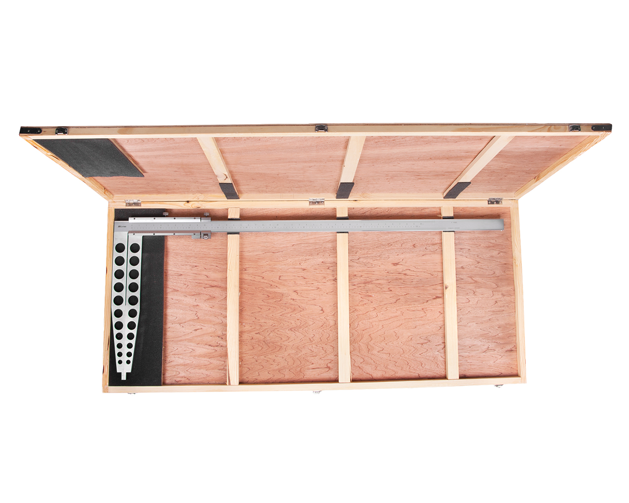 Штангенциркуль ШЦ-3- 600 0.05 губ.250 дв.ш Микрон